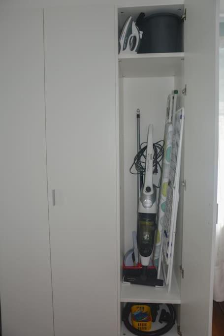Moderne Ferienwohnung Merano Bagian luar foto